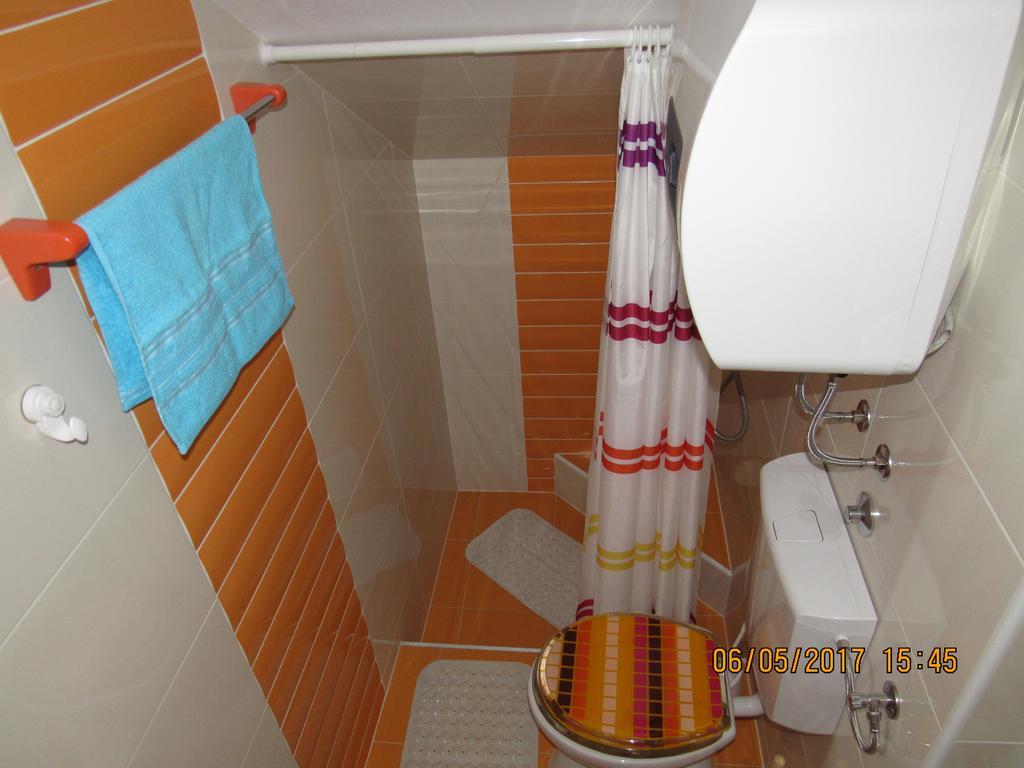 Guest House Vanessa Supetar Dış mekan fotoğraf