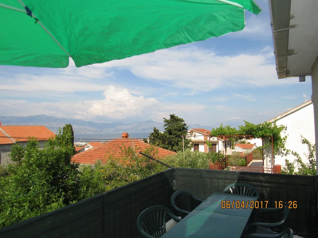 Guest House Vanessa Supetar Dış mekan fotoğraf