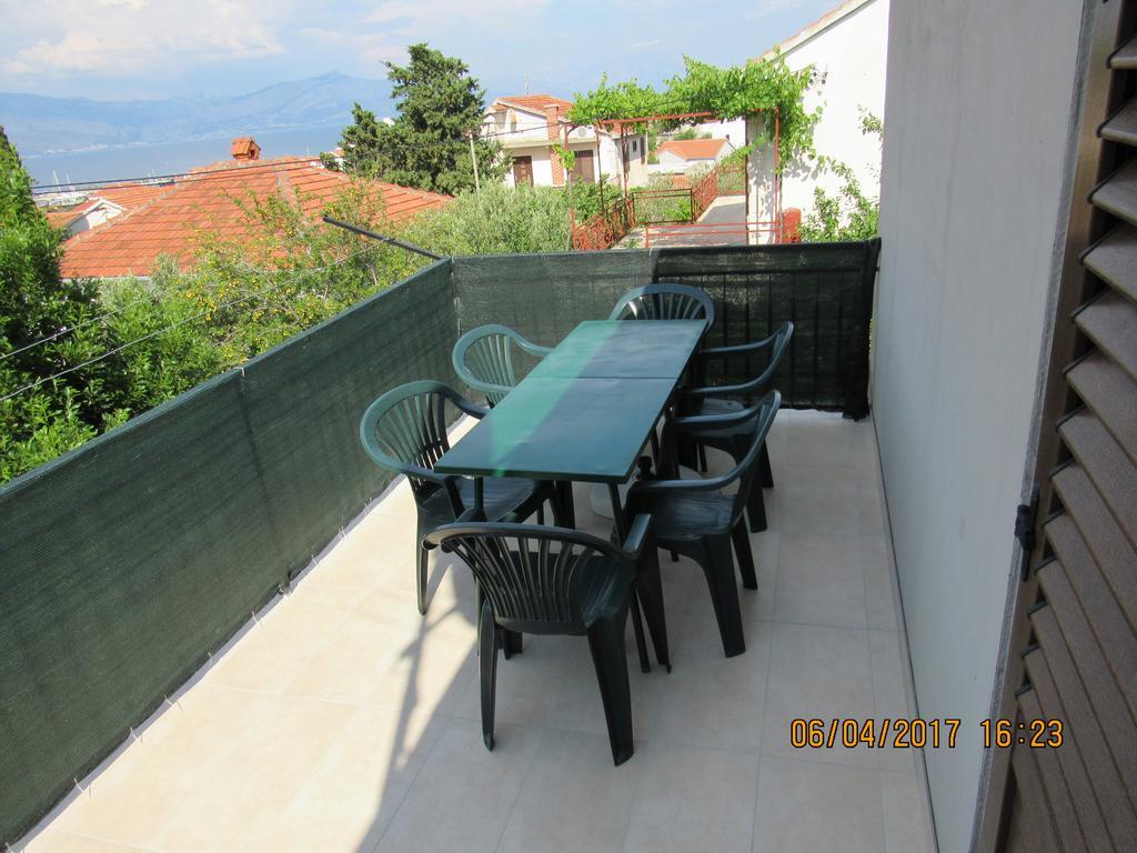 Guest House Vanessa Supetar Dış mekan fotoğraf
